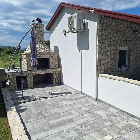 Oaza Mira * Siroki Brijeg