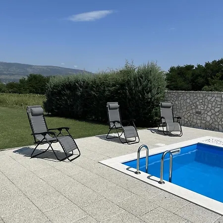 Oaza Mira Lägenhet *