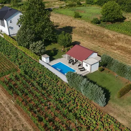 Oaza Mira Lägenhet *